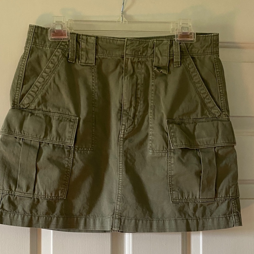 American Eagle Outfitters Olive Green Cargo Mini Skirt